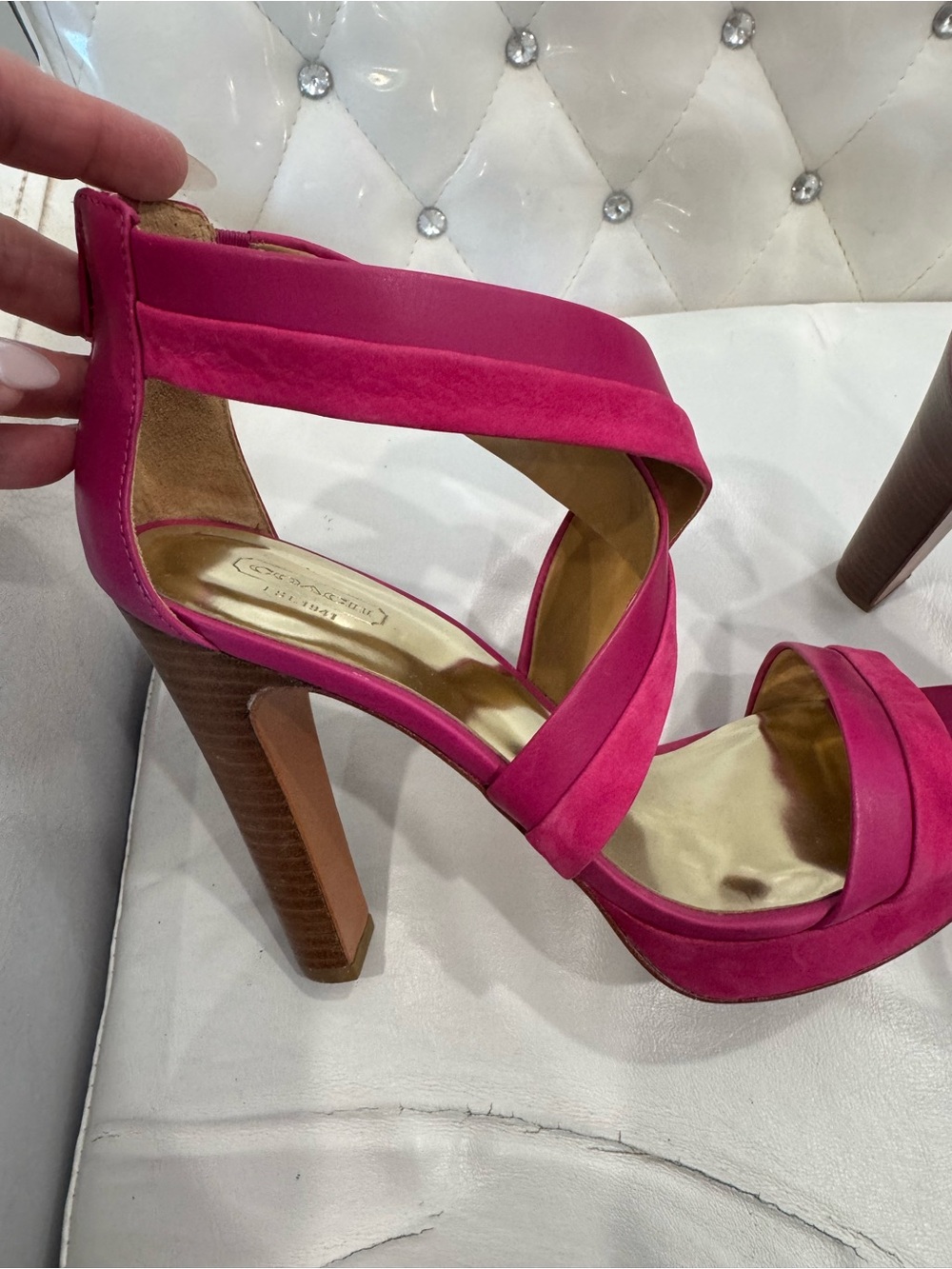 Coach Fuchsia Suede Strappy High Heel Sandals. NEW sz 10